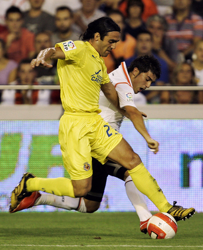 バレンシア ビジャレアルに敗れ黒星スタート