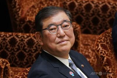 石破首相、硫黄島で日米合同慰霊式に出席 日米同盟強化呼び掛け