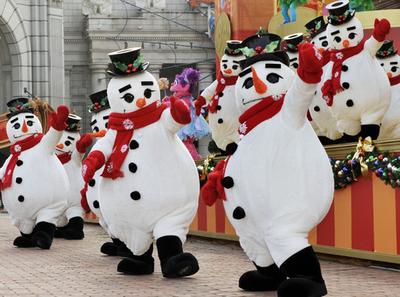 大阪のユニバーサル・スタジオで「サンタのトイ・パーティー」