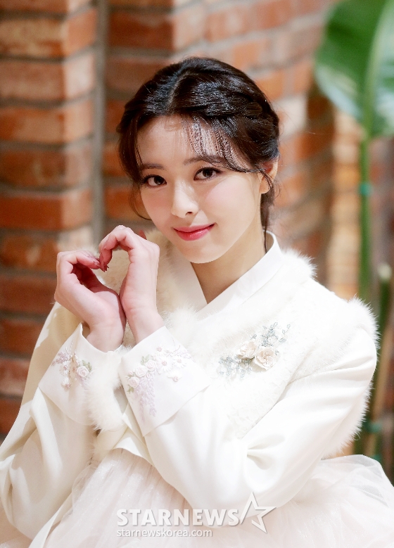 ユナ　(c)STARNEWS