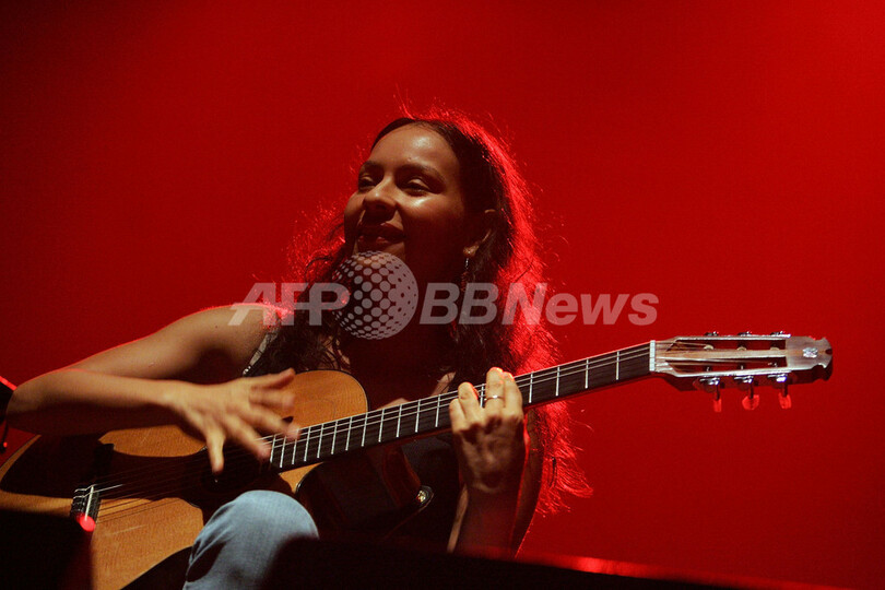 音楽イベント Cmj Music Marathon ロドリゴ イ ガブリエラ登場 写真5枚 国際ニュース Afpbb News