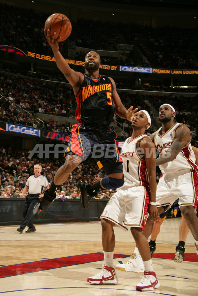 ウォリアーズ キャバリアーズを降しシーズン16勝目 写真9枚 国際ニュース Afpbb News