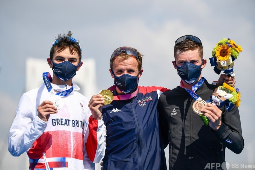 スタート混乱のトライアスロン男子、ブルメンフェルトが金メダル