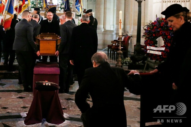 仏旧王族のオルレアン家当主が死去、葬儀に各国王族が参列