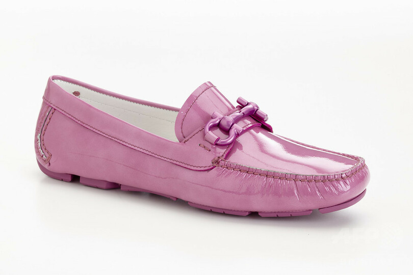 「サルヴァトーレ フェラガモ」ジェンダーレスなシューズコレクション発売