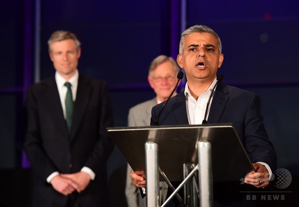 ロンドン市長選でカーン氏が当選 初のムスリム市長に 写真4枚 国際ニュース Afpbb News