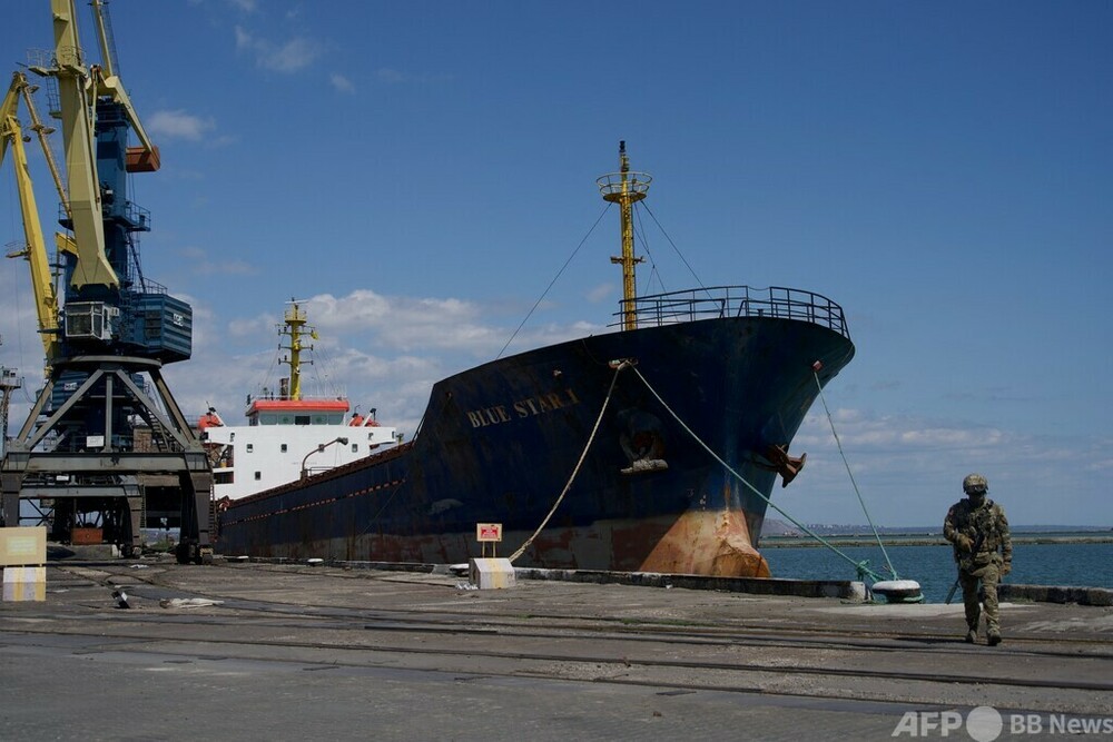 マリウポリから貨物船出航 ロシア向け金属製品を積載 - AFPBB News