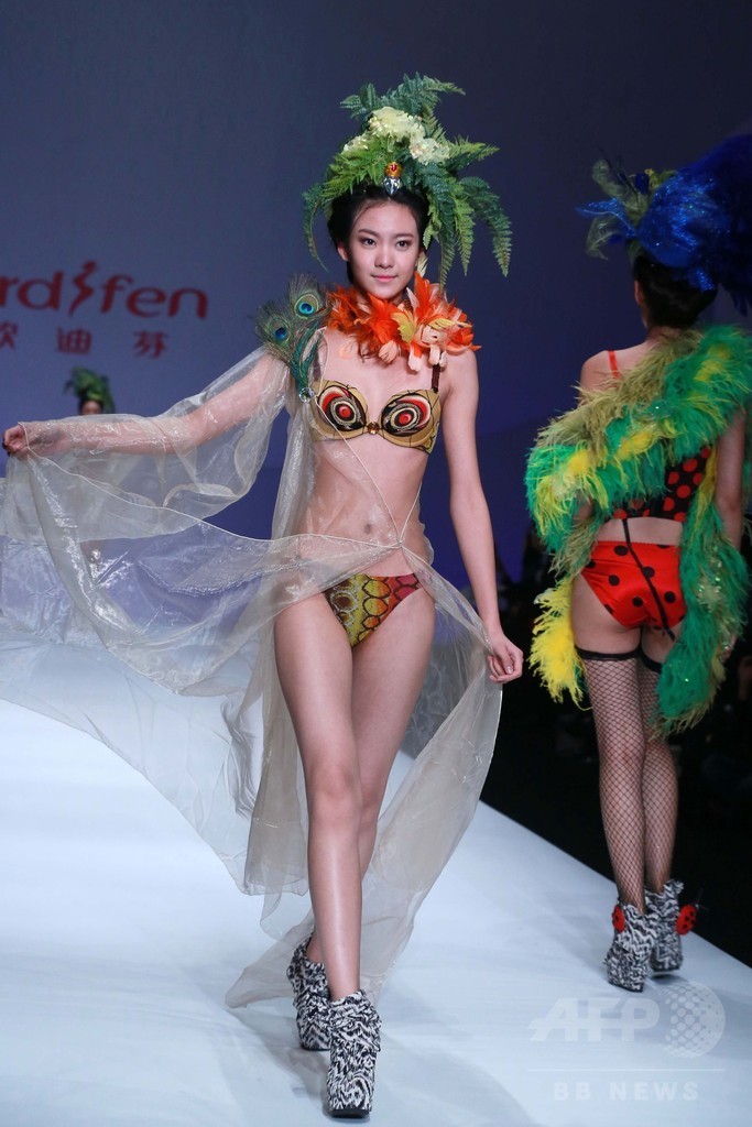 北京ファッション・ウィーク開催、旭化成中国大賞やランジェリー・コンテストも