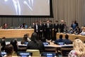 米ニューヨークの国連本部で演説する、韓国のヒップホップボーイズグループ「BTS（防弾少年団）」のメンバーら。国連提供（2018年9月24日撮影・公開）。(c)AFP PHOTO / UN/ Mark GARTEN