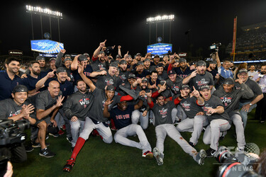 18年王者レッドソックスにもサイン盗み疑惑、MLBが調査に乗り出す 写真