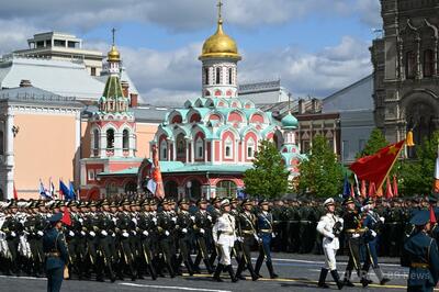 ロシアの戦勝記念パレード、赤の広場で開始<br />