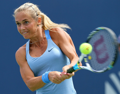 連覇見据えるクヴィトバが決勝へ、ニューヘイブン・オープン