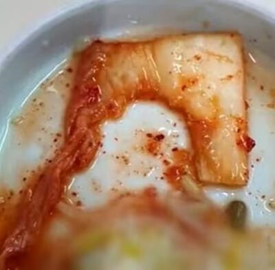 キムチにくっきり歯形「誰かかじった？」…韓国・客の抗議に店主「出ていけ」の逆ギレ