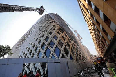 レバノン首都でまた火災 今度は故ザハ・ハディド氏設計のビル 