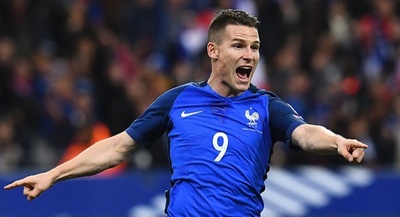 フランスがブルガリアに逆転勝利、ガメイロが2得点の活躍