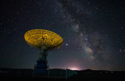 【写真特集】宇宙を見つめる「天の眼」、中国の電波望遠鏡