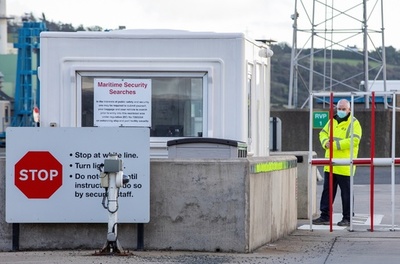 EU、北アイルランドへの輸出規制せず ワクチンめぐり表明