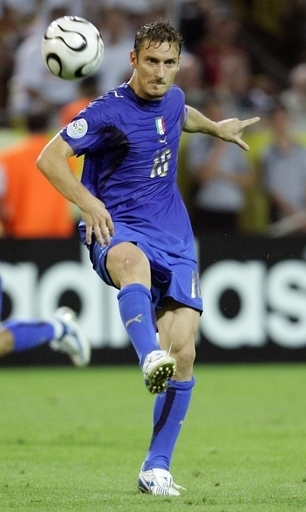 トッティ 代表復帰の可能性を否定せず