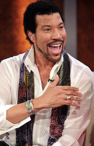 人気TV「Wetten, dass...?」にライオネル・リッチーが登場 - ドイツ