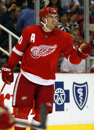 レッドウィングス プレシーズンマッチでレンジャーズに快勝