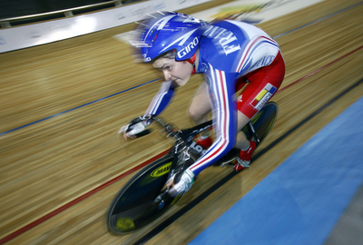 ＜UCIトラック・サイクリング世界選手権2007＞女子チームスプリント、フランス 予選4位につける - スペイン