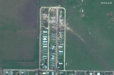 米テキサスの竜巻被害、衛星画像公開