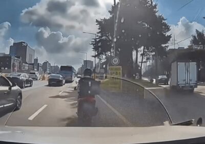 クラクションに逆ギレ？…韓国・バイクの“低速走行”は報復運転か