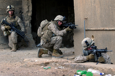 米民主党が駐イラク米軍増派への反対攻勢を強化 - 米国