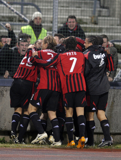 ミラン ジラルディーノの決勝ゴールでウディネーゼに勝利