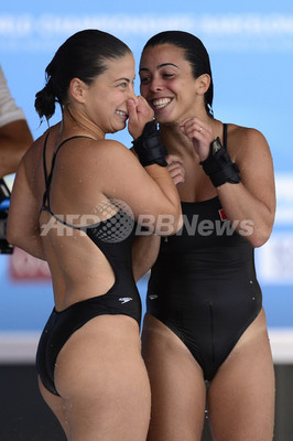 中国の陳が女子10mシンクロ飛び込み4連覇 第15回世界水泳 写真10枚 ファッション ニュースならmode Press Powered By Afpbb News