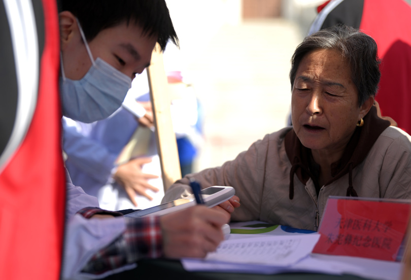 中国の高齢者、医療・保健分野の科学技術成果に強い関心