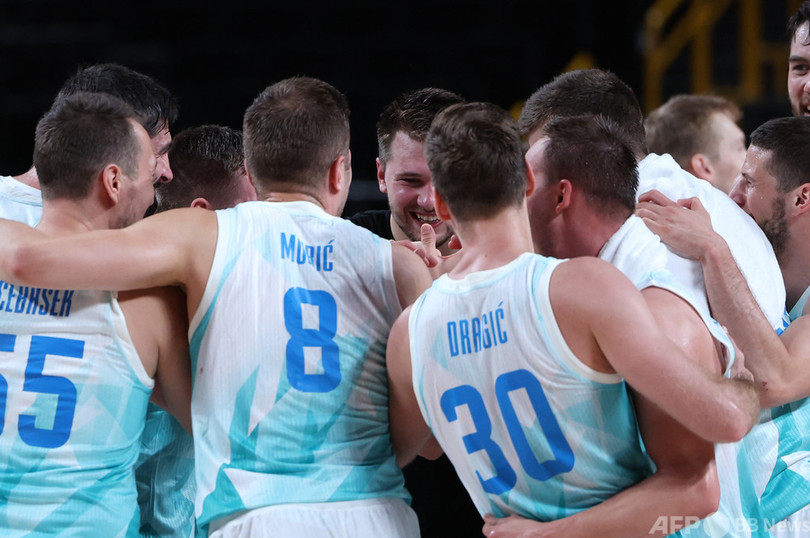 米がスペイン下し準決勝へ 初出場スロベニアも4強 バスケ男子