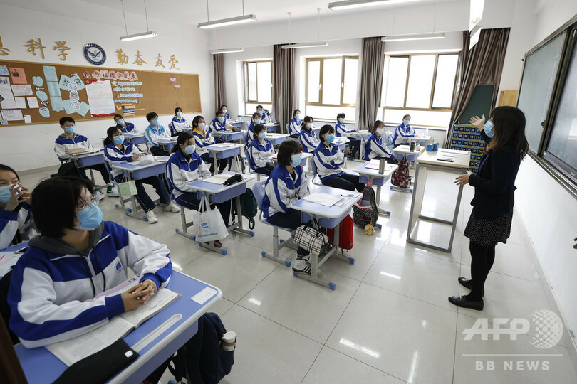 北京市の高校3年生4.9万人が授業再開、感染症対策は十分