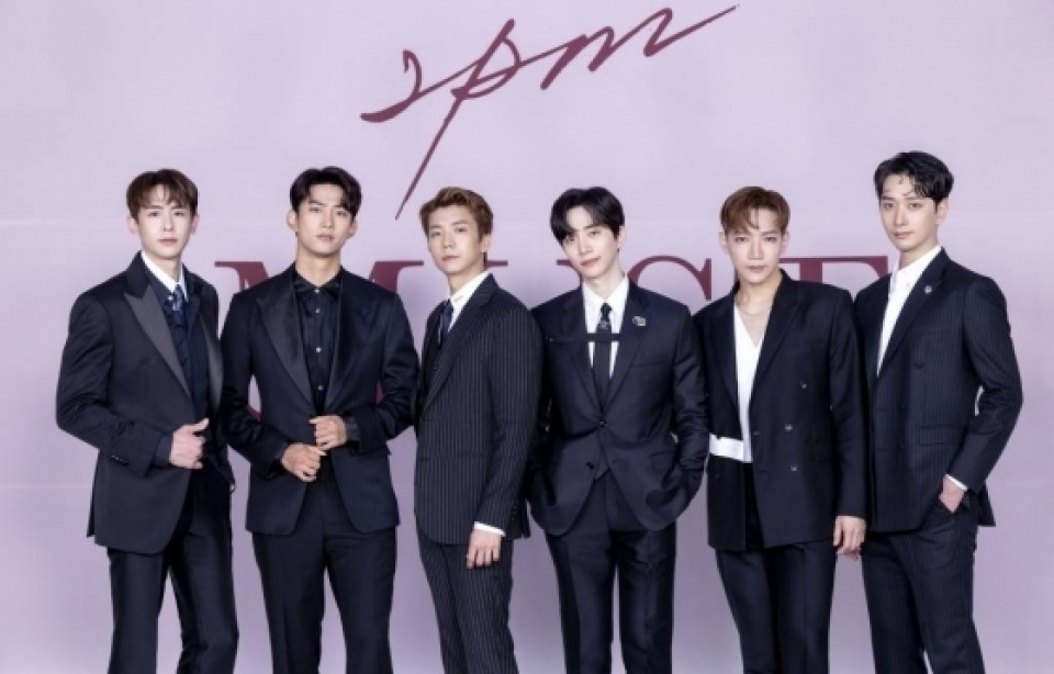 「デビュー15周年」2PM、フルメンバーで日韓単独コンサート 写真枚 国際ニュース：AFPBB News