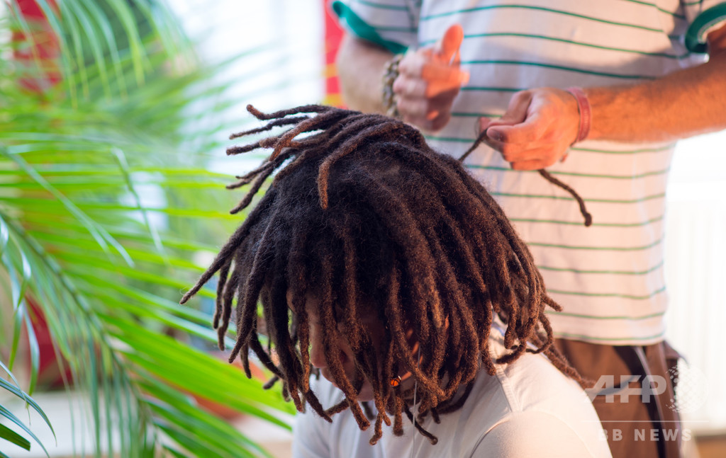 長いドレッドヘア理由に高校停学…黒人差別と非難の声 米テキサス 長いドレッドヘア理由に高校停学…黒人差別と非難の声 米テキサス