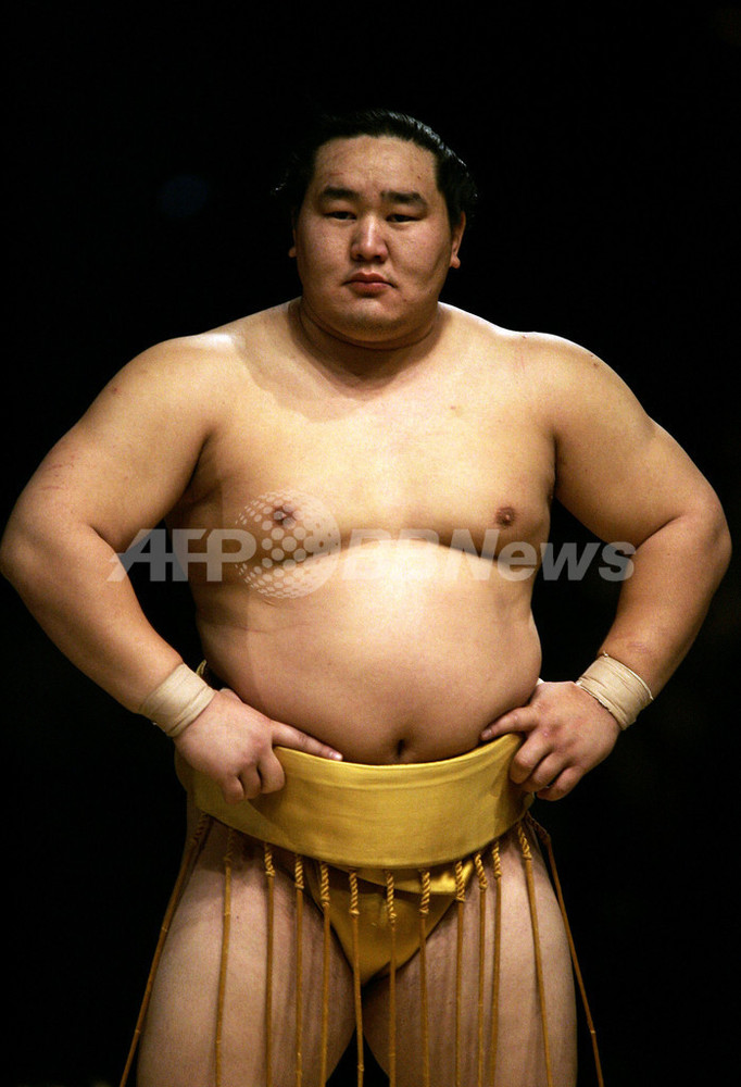 橫綱 朝青龍 元横綱朝青龍が再婚報告「結婚する事になりました。宜しく