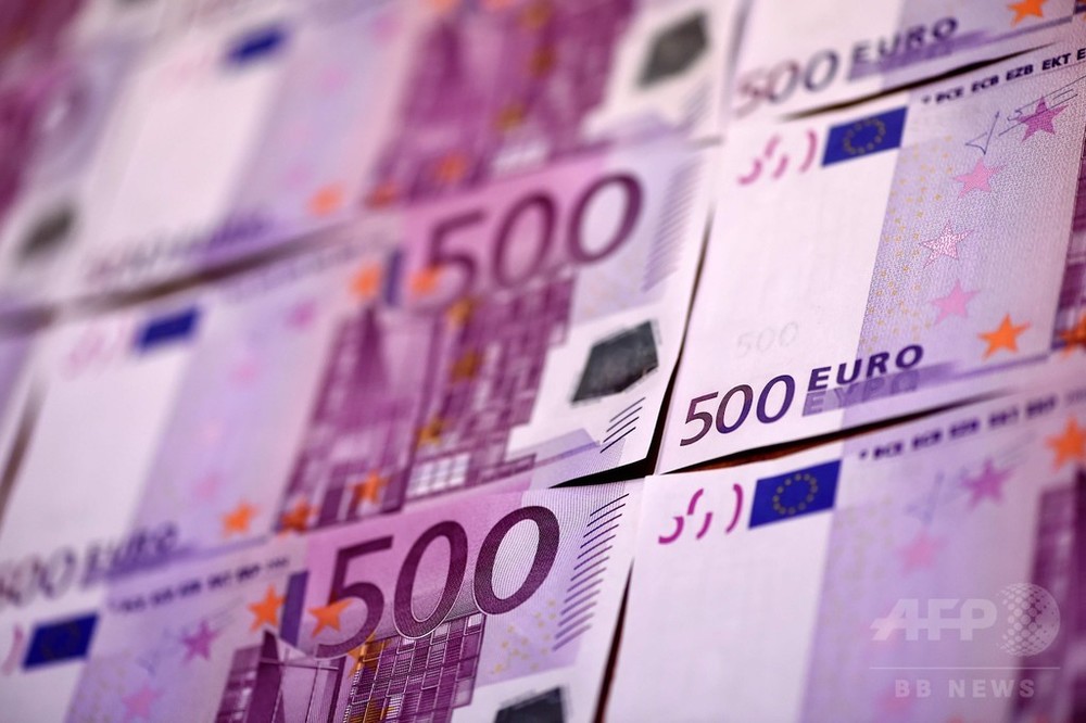 500ユーロ札、18年末までに廃止へ 欧州中銀 写真1枚 国際ニュース 