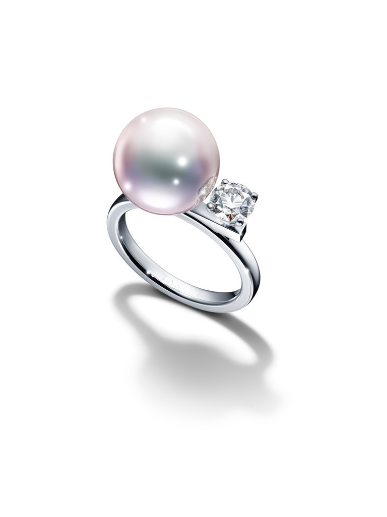 「TASAKI」創業60周年記念フェア開催、ブランドブックのプレゼントも