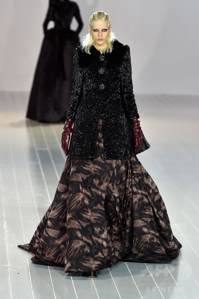 「マーク ジェイコブス」16/17年秋冬コレクション