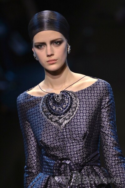 ＜14年春夏パリ・オートクチュール＞ジョルジオ アルマーニ プリヴェ