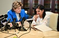 米ラッパーでプロデューサーのショーン・コムズ被告を告訴したタリア・グレイブスさん（右、2024年9月24日撮影）。(c) Frederic J. Brown / AFP