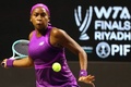 女子テニス、WTAファイナルズ4日目。リターンを打つココ・ガウフ（2024年11月5日撮影）。(c)Fayez NURELDINE / AFP