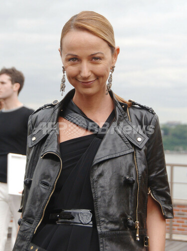 グッチ07/08年クルーズ・コレクション発表、会場にフリーダ