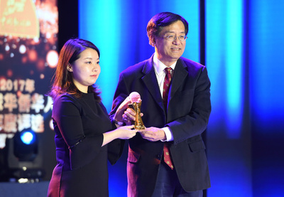 世界で活躍する華僑・華人の表彰式　北京