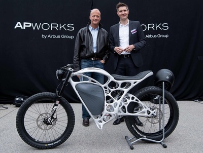 エアバス、「3Dプリンターで製作した世界初のバイク」を披露