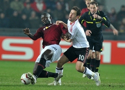 サッカー欧州リーグ決勝T、リバプールは分ける CSKA勝利