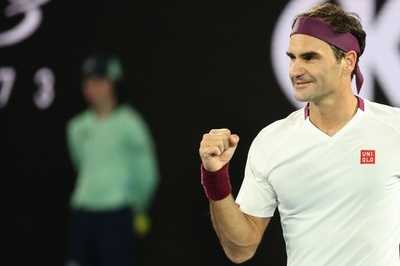 フェデラーが最多15回目の全豪8強入り、激闘の疲れ見せず