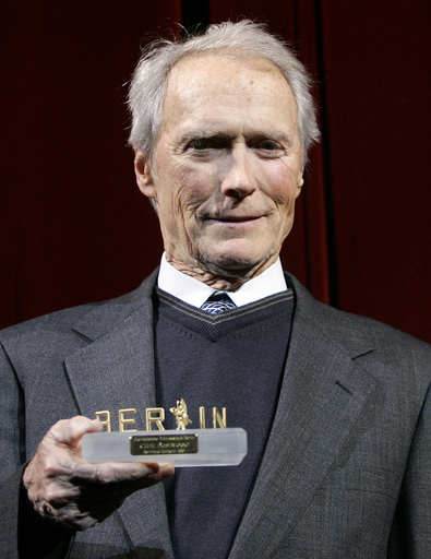 ＜第57回ベルリン国際映画祭＞クリント・イーストウッド、特別功労賞を受賞 - ドイツ