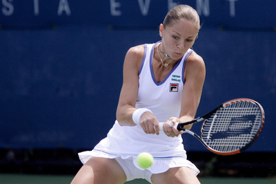 ペレビニス ズボナレワを破り3回戦へ