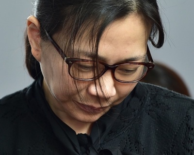 「ナッツ事件」客室サービス責任者、前副社長を米裁判所に提訴